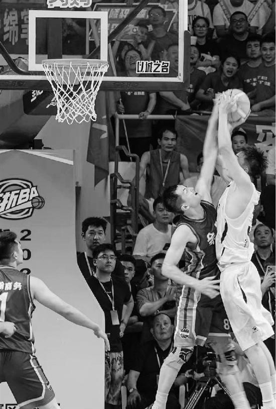 tr, 邹宸, 队员的默契 tr, 邹宸, 队员的默契