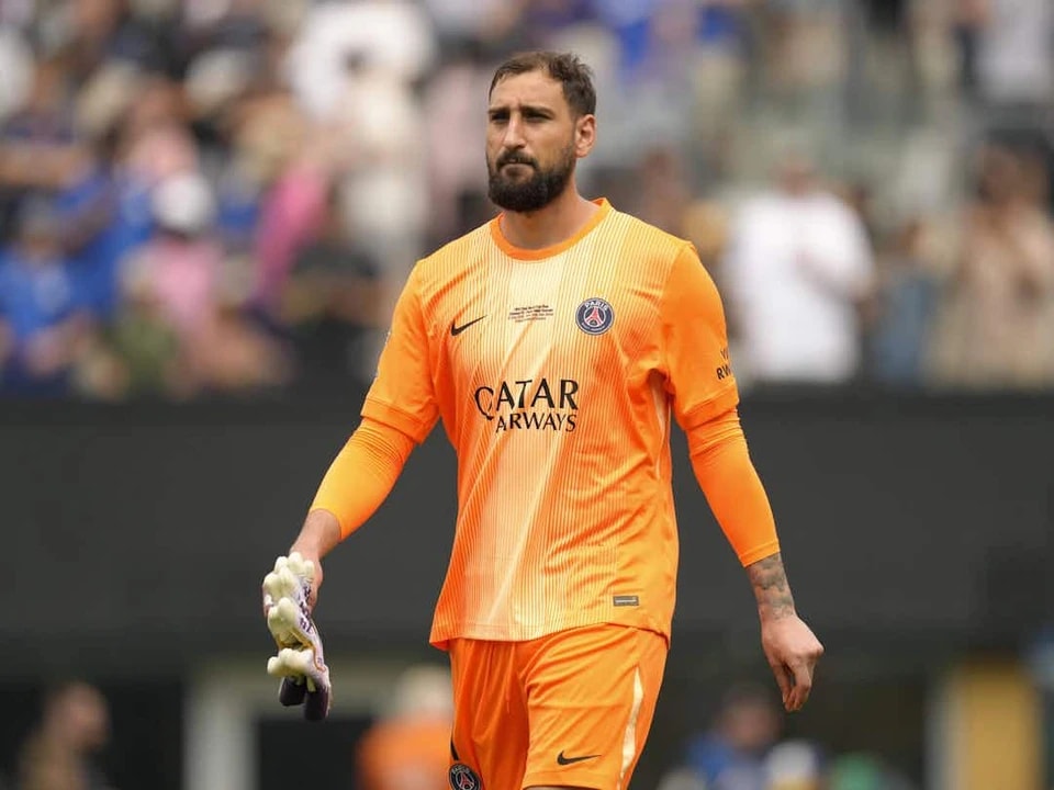 球迷们需要, 球要求