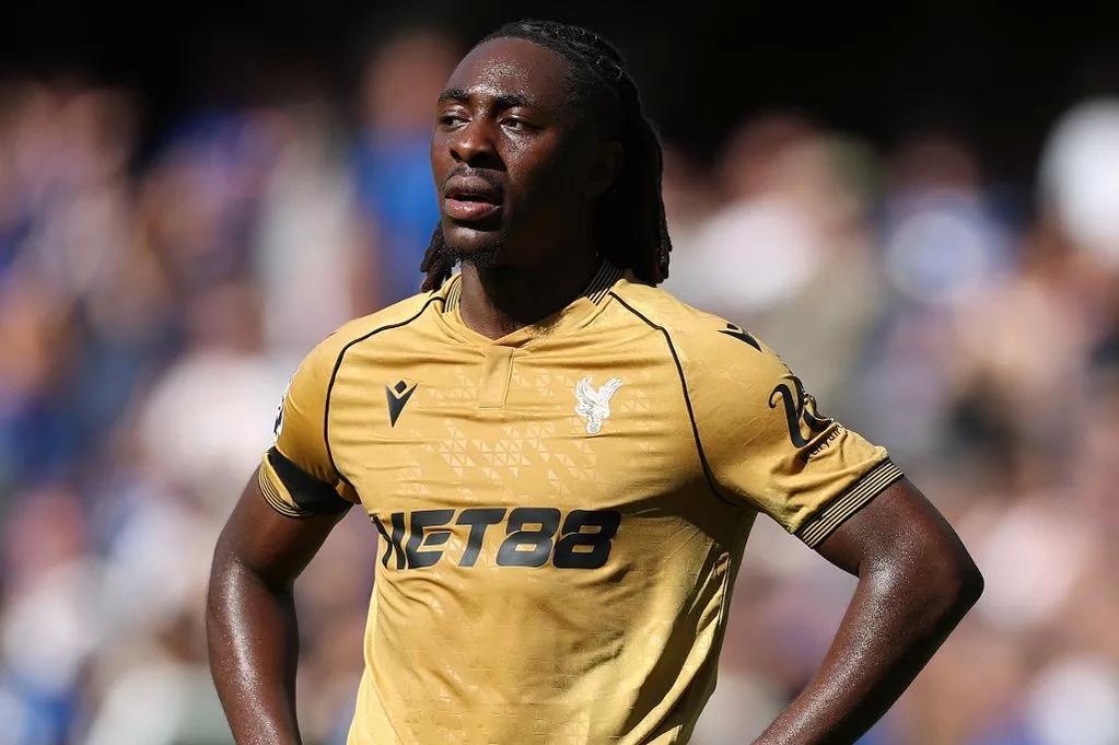 也陷入了僵, 水晶宫主席, 而这笔交易