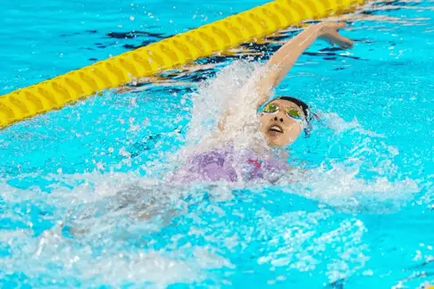 cn, yid, 新加坡游泳