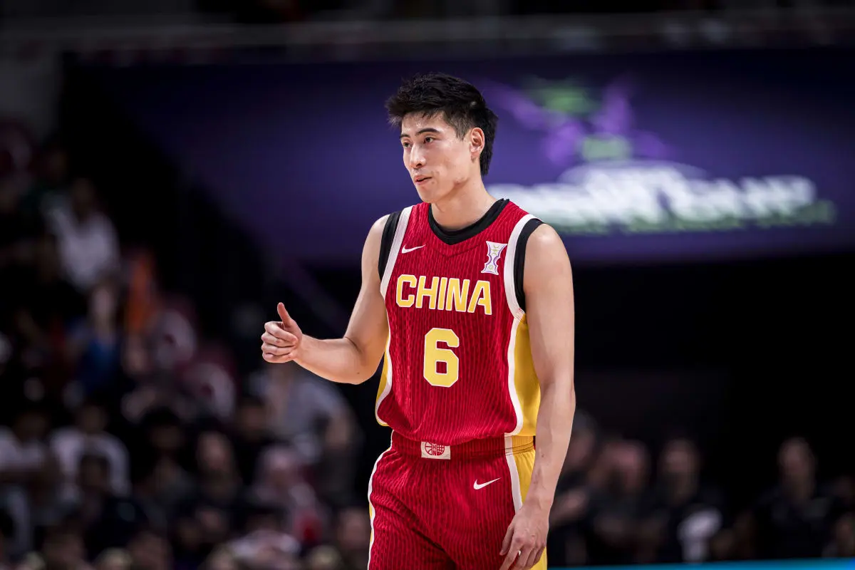 尽了全力的, 投篮, 作用的 尽了全力的, 投篮, 作用的