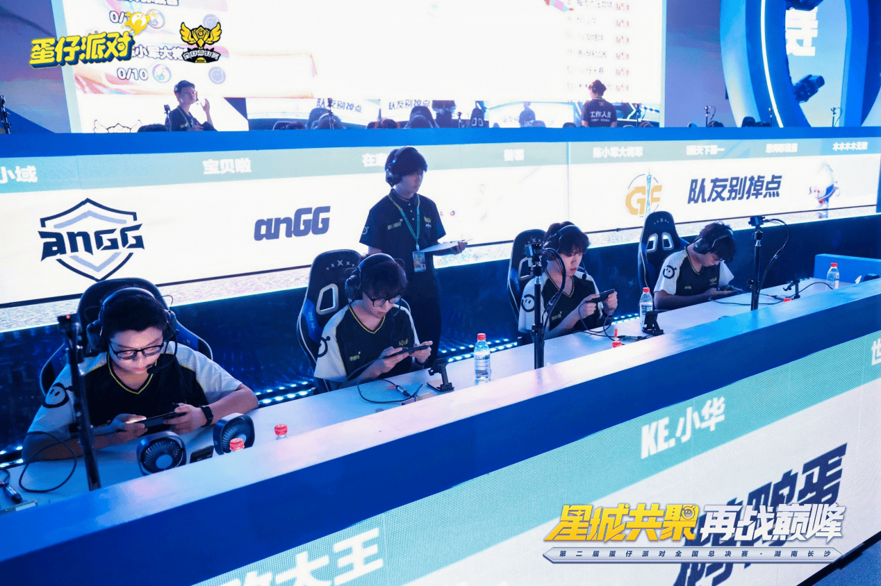 力和未来, 在慢慢展开, 生态根基